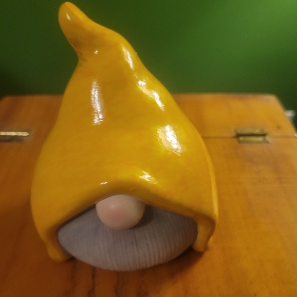 Set of 4 Gnomes - Picture 12 of 15